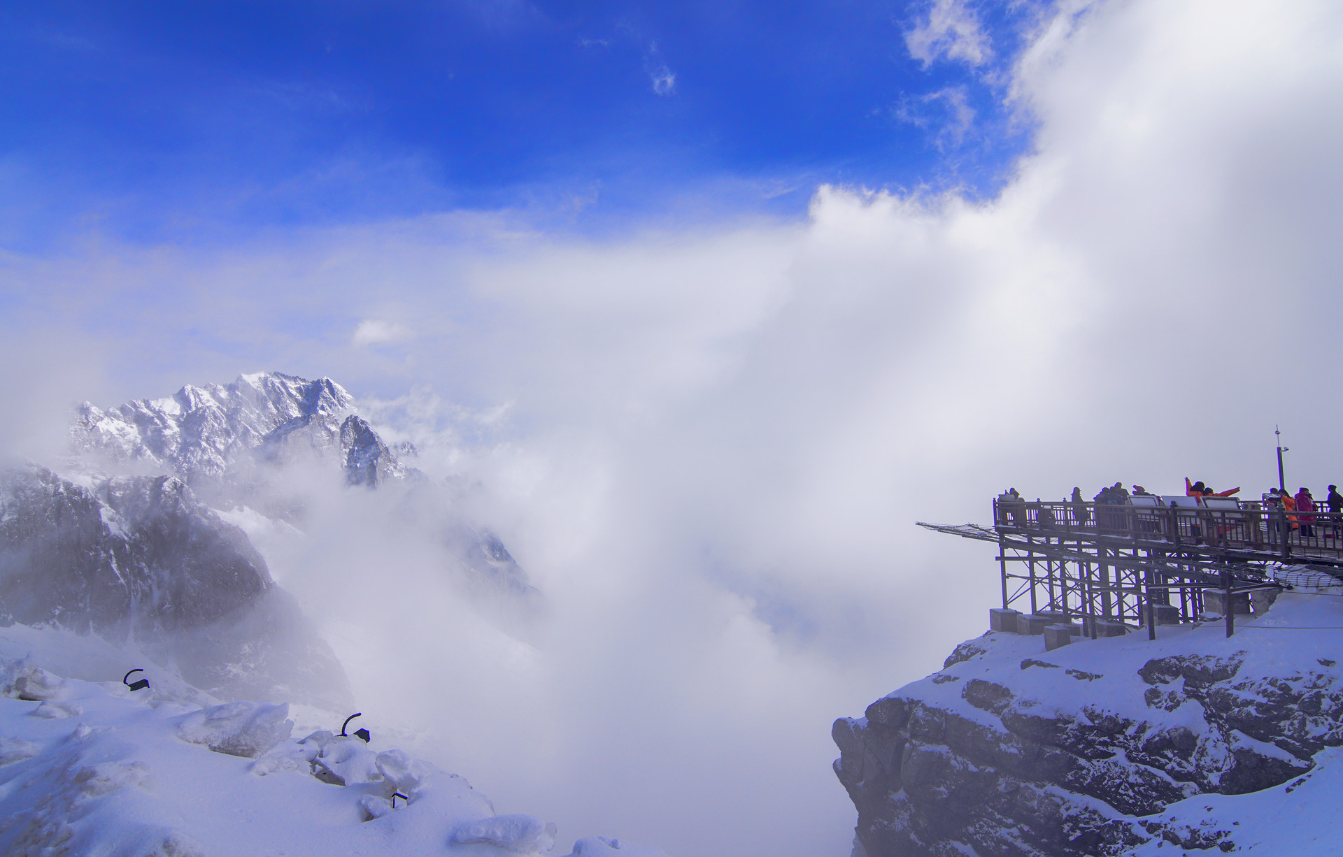 玉龙雪山索道2018年接待游客269.54万人次 同比增长4.07%